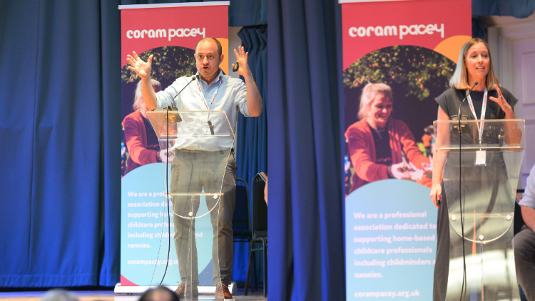 Prof. Sam Wass and Dr. Gemma Goldenburg: Born to learn: Boosting young brains through everyday moments